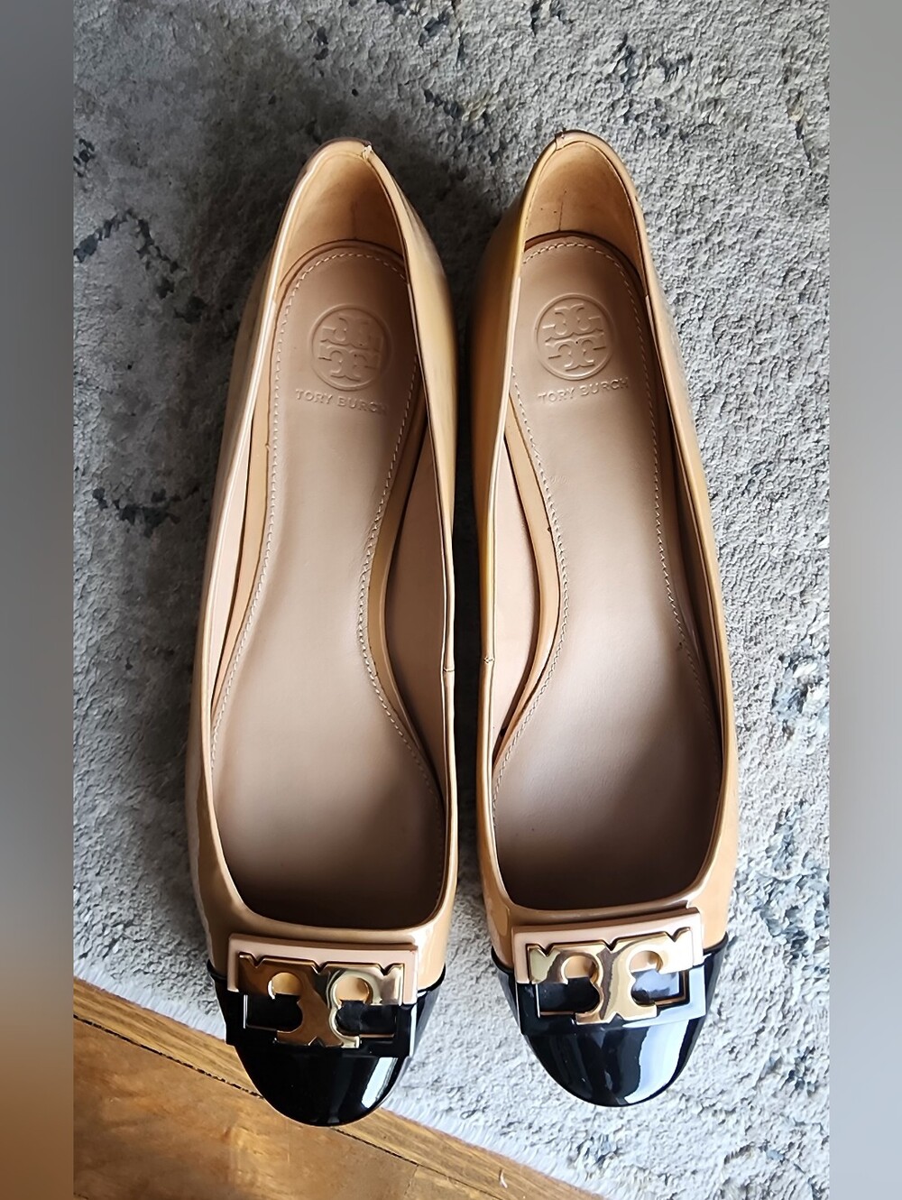 Two-Tone Beige and Black Cap-Toe Ballet Flats with Gold Accent - Picture 3 of 16